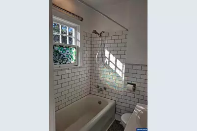 2075 Market St NE, Salem, OR 97301 - Photo 10