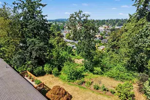 315 Edgewood Dr, Silverton, OR 97381 - Photo 38