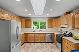 1759 Sunburst Terrace NW, Salem, OR 97304 - Photo 16
