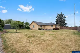 4952 Sunnyview Rd NE, Salem, OR 97305 - Photo 26