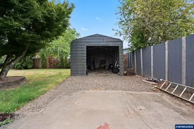 4952 Sunnyview Rd NE, Salem, OR 97305 - Photo 24