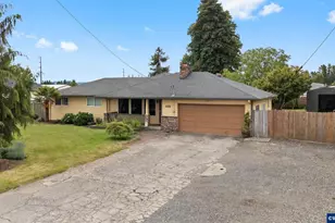 4952 Sunnyview Rd NE, Salem, OR 97305 - Photo 1