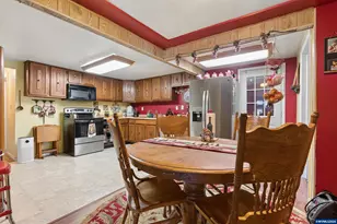 47947 W Commercial St, Oakridge, OR 97463 - Photo 4