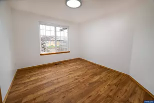 5847 Cobalt Lp SE, Salem, OR 97306 - Photo 38