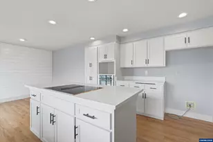 2069 Flag Stone Ct N, Keizer, OR 97303 - Photo 14