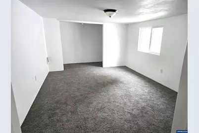 4490 Center St NE, Salem, OR 97301 - Photo 20