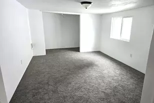 4490 Center St NE, Salem, OR 97301 - Photo 20