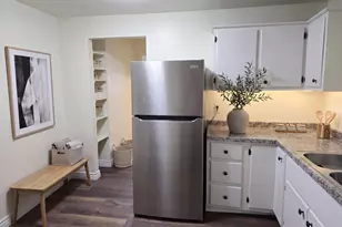 4490 Center St NE, Salem, OR 97301 - Photo 12