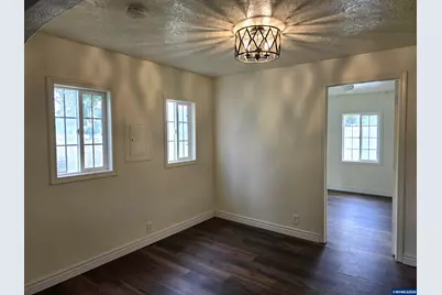 4490 Center St NE, Salem, OR 97301 - Photo 12