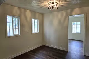 4490 Center St NE, Salem, OR 97301 - Photo 12