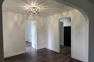 4490 Center St NE, Salem, OR 97301 - Photo 14
