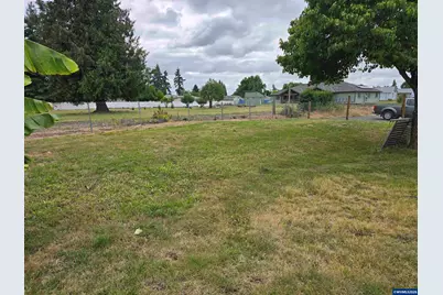 4490 Center St NE, Salem, OR 97301 - Photo 30