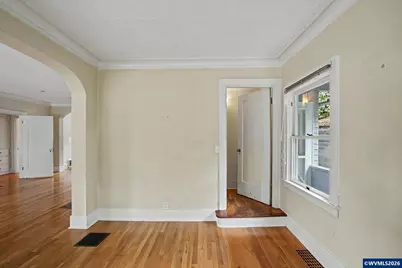 749 Liberty St SE, Salem, OR 97301 - Photo 8