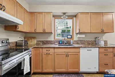 1415 Jefferson St NE, Salem, OR 97301 - Photo 14