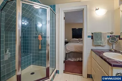 1820 19th St NE, Salem, OR 97301 - Photo 28