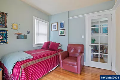 1820 19th St NE, Salem, OR 97301 - Photo 18