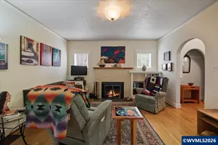 1820 19th St NE, Salem, OR 97301 - Photo 8