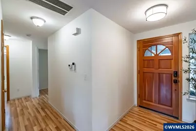 5373 Athens St SE, Salem, OR 97306 - Photo 6