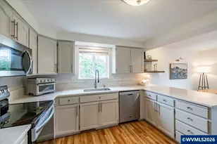 5373 Athens St SE, Salem, OR 97306 - Photo 14