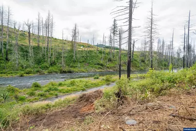 35220 North Santiam Hwy SE, Gates, OR 97346 - Photo 16