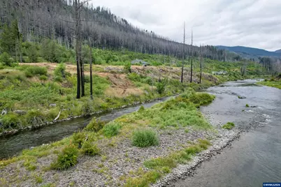 35220 North Santiam Hwy SE, Gates, OR 97346 - Photo 18