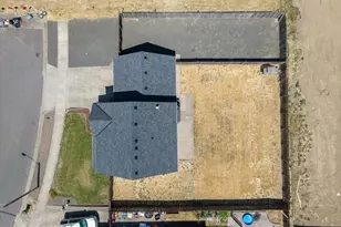 1319 Jordan Dr NW, Albany, OR 97321 - Photo 4