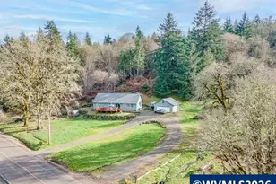 39042 Mt Hope Dr, Lebanon, OR 97355 - Photo 1