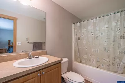 39042 Mount Hope Dr, Lebanon, OR 97355 - Photo 20