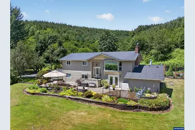 42793 Upper Berlin Rd, Lebanon, OR 97355 - Photo 2