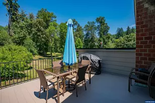 42793 Upper Berlin Rd, Lebanon, OR 97355 - Photo 10