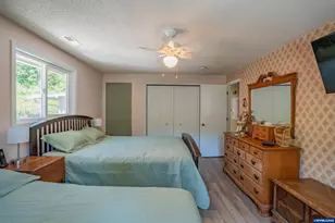 42793 Upper Berlin Rd, Lebanon, OR 97355 - Photo 16