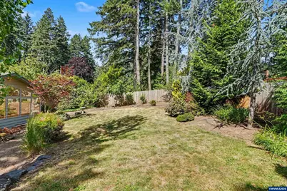 3225 NW Firwood Dr, Corvallis, OR 97330 - Photo 46