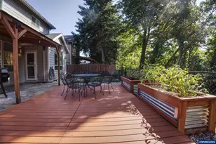 2432 Robbins Way, Lebanon, OR 97355 - Photo 18