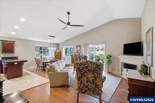 2702 Oak Ridge St NW, Albany, OR 97321 - Photo 12