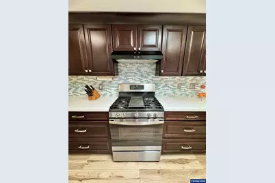 1707 Chemawa Rd NE, Keizer, OR 97303 - Photo 8