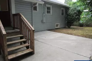 380 Owens (&amp 1102 Fairmount) St S, Salem, OR 97302 - Photo 22