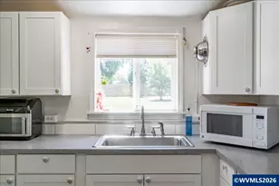 533 Main St W, Monmouth, OR 97361 - Photo 12