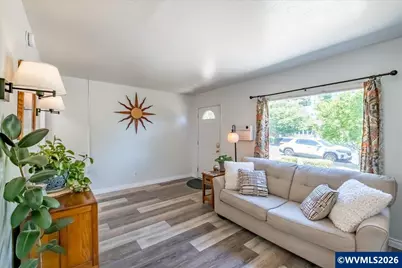533 Main St W, Monmouth, OR 97361 - Photo 8