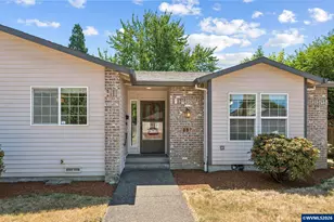 257 N Knights Bridge Rd, Canby, OR 97013 - Photo 4