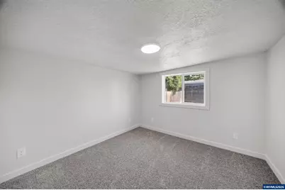 2411 S 6th St, Lebanon, OR 97355 - Photo 28