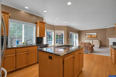 1116 NE Glazemeadow St, Keizer, OR 97303 - Photo 4
