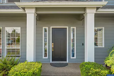1116 NE Glazemeadow St, Keizer, OR 97303 - Photo 2