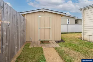 4374 Hazelgreen Rd NE, Salem, OR 97305 - Photo 26