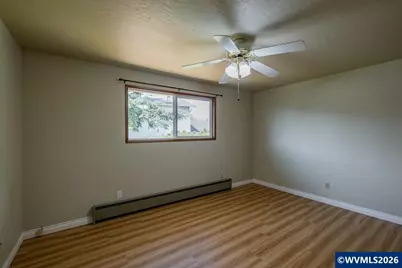 157 NE Fern Ct, Dallas, OR 97338 - Photo 26