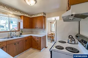 157 NE Fern Ct, Dallas, OR 97338 - Photo 38