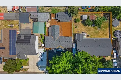 656 Hall St, Woodburn, OR 97071 - Photo 24