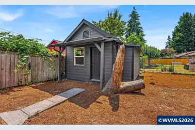 656 Hall St, Woodburn, OR 97071 - Photo 22