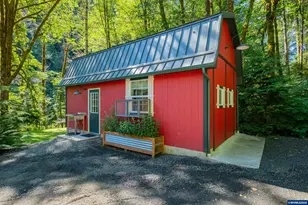 27033 Cecil Ln, Alsea, OR 97324 - Photo 24