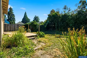 631 Breys Ave NE, Salem, OR 97301 - Photo 32