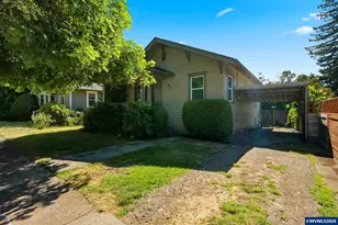 631 Breys Ave NE, Salem, OR 97301 - Photo 2
